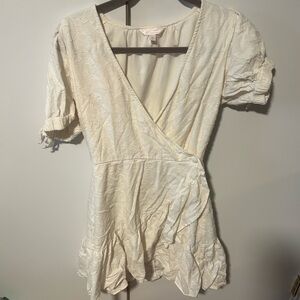 LC Lauren Conrad Cream Textured Blouse